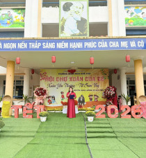 Past 1: Hội chợ Xuân Yêu Thương - Tết Sum Vầy năm 2026 Trường Mầm non Kim Thư